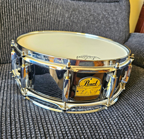 Pearl chad smith signature - pearl,